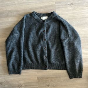 Grey cardigan